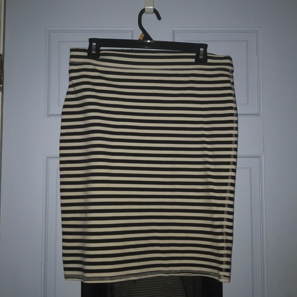 striped pencil skirt